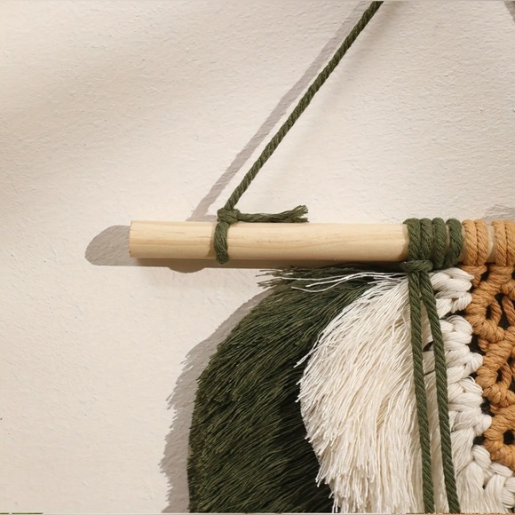 2 piece Leaf Macrame Wall Hanging Tapestry - Picture 3 of 3